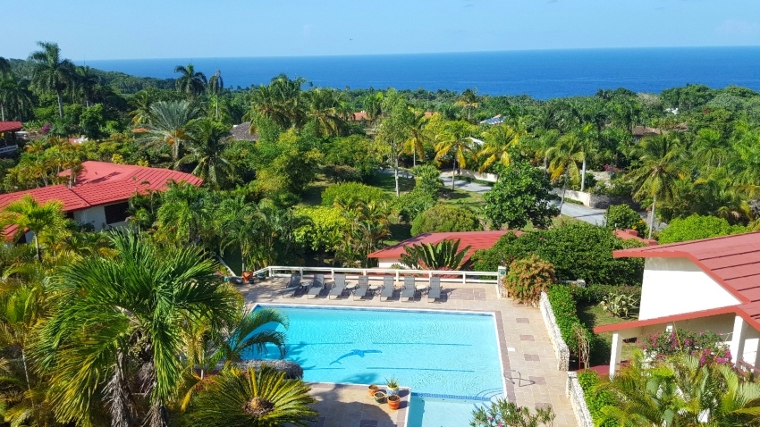 Condo in Los farallones — photo 8