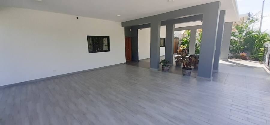 Villa near Orchid Bay Beach — photo 7